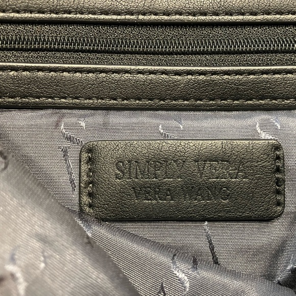 Simply Vera Vera Wang Temsen Black Crossbody Bag - Picture 6 of 10